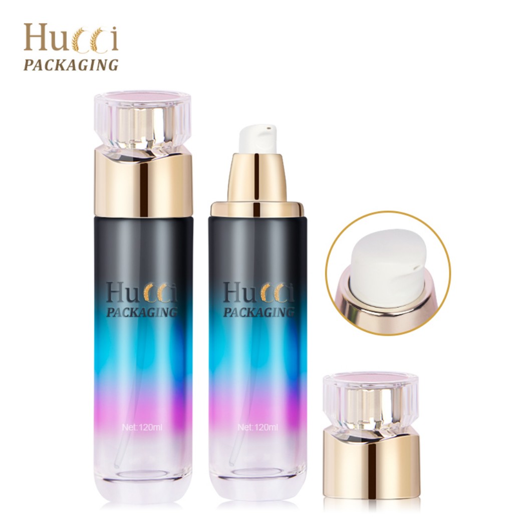 120ml Gradient Glass Lotion Bottles with Gold Pump and Acrylic Caps, Pump Details Showcase for Custom Cosmetics Wholesale.